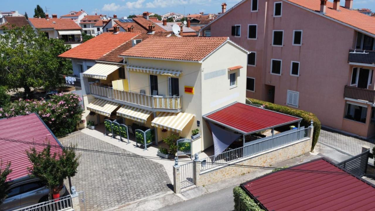 Apartmani Sojka 罗维尼 外观 照片